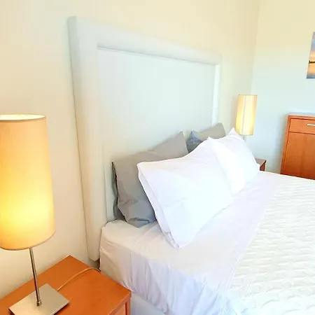 Flamingo View - Pool + Wifi + Ac Appartamento Portimão