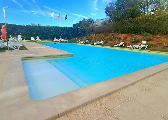 Flamingo View - Pool + Wifi + Ac Apartment Portimão