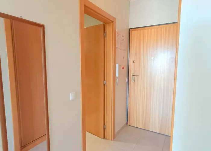 Flamingo View - Pool + Wifi + Ac Apartment Portimão