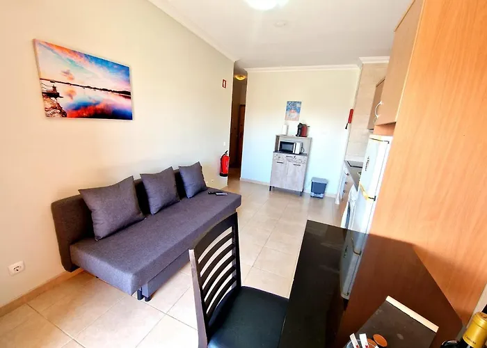 Apartment Flamingo View - Pool + Wifi + Ac *